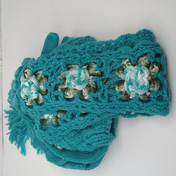 Turquoise Green Children Winter Gloves Set Age 3-6 Yrs - Picture 2 of 4